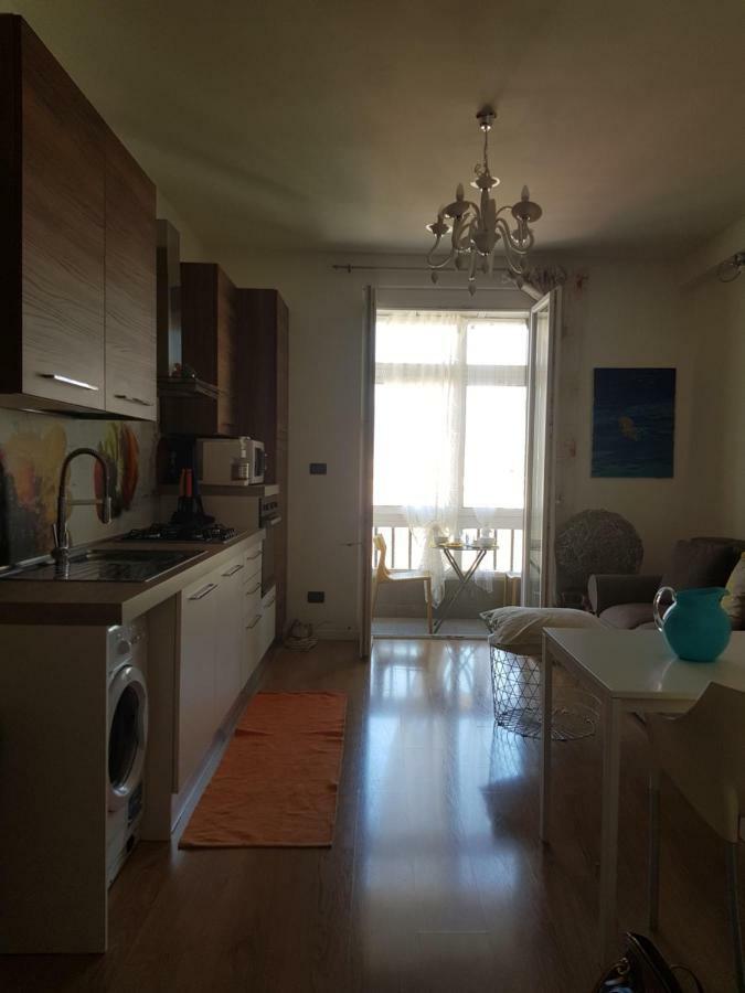 Apartamento Romantica Fuga Con Vista Panoramica Sulla Citta Di Savona Exterior foto